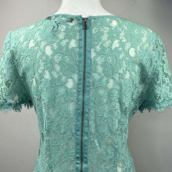 BCBG Maxazria Evia Mint Green Lace Peplum Hem Top Blouse Size M Short Sleeve - Picture 7 of 9